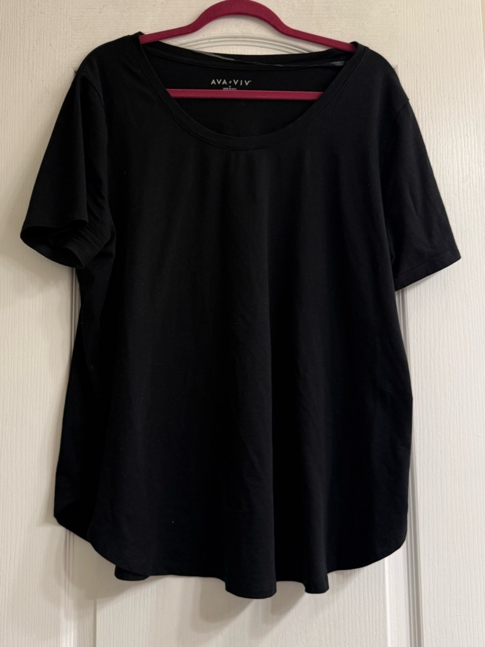 Ava & Viv Black Scoop Neck Relaxed Fit Midweight Jersey T-Shirt Top - size 1x